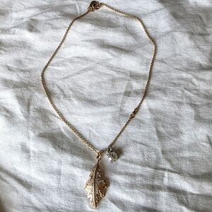 Ann Taylor Elegant Gold Leaf Pendant With Diamond Accents Necklace